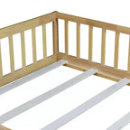 Lit au sol pleine grandeur avec clôture et porte, cadre de lit bas en bois pour enfants avec barrières de sécurité, bois d'hévéa massif, assemblage facile