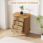 Commode à 4 tiroirs pour chambre et salon, commode de rangement bohème en osier avec poignées noires et pieds en bois, naturel