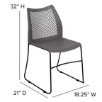 Chaise empilable capacité 300 kg avec dossier aéré et piétement luge thermolaqué